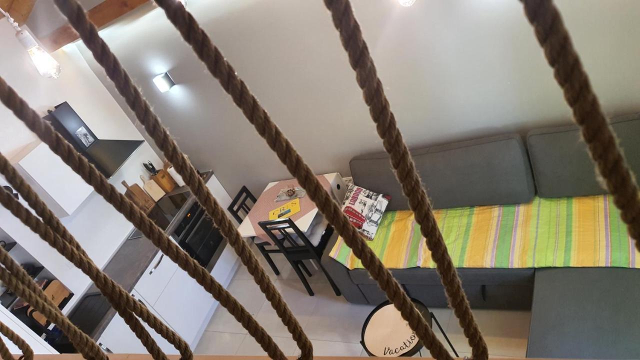 Franceska apartmani Cres Exteriör bild