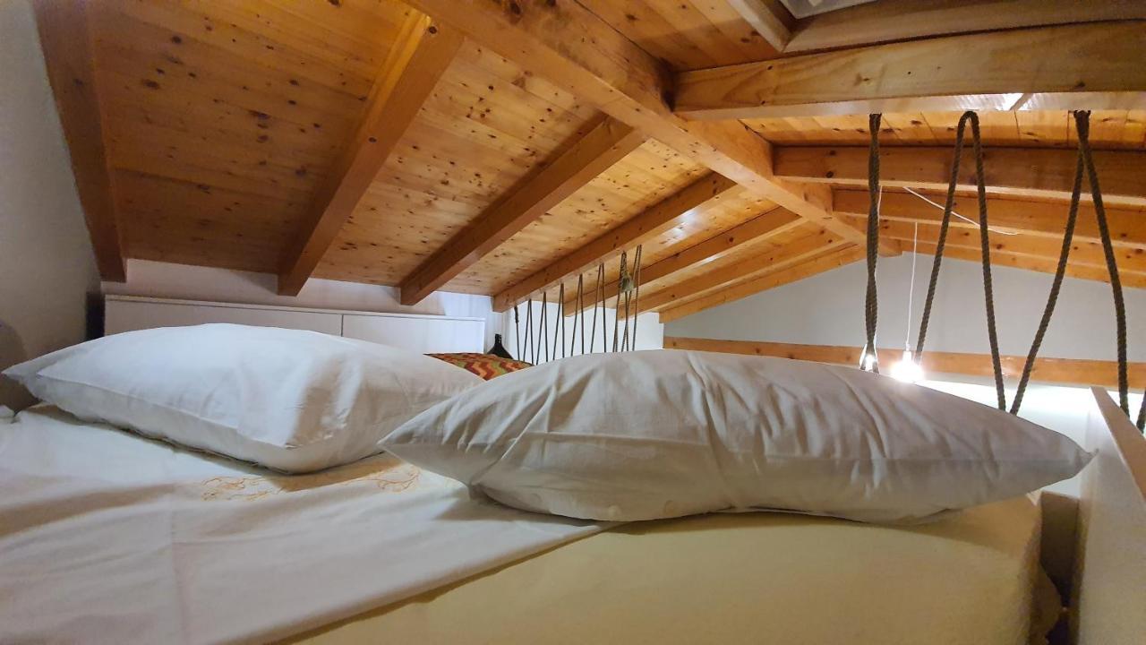 Franceska apartmani Cres Exteriör bild